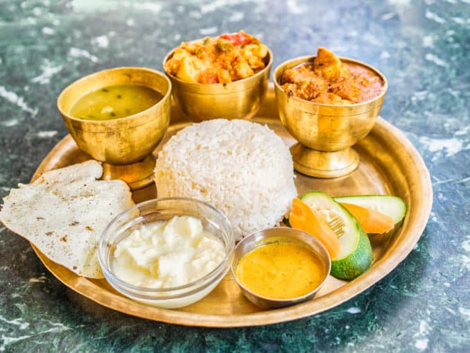 Traditionelle nepalesische Küche